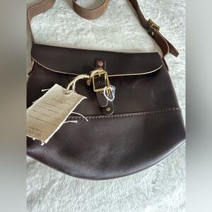 Heritage Leather Company Mini Shoulder Bag Leather Brown color